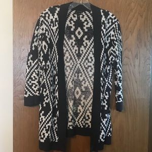Talbot’s Navy & White Aztec print cardigan